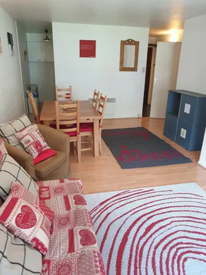Image of Very cosy, 2 bedrooms, wifi, private parking.
