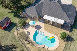 Image of 3BR Home w\/Private Pool |King En Suite w\/Soaking Tub |Large Yard |Pet Friendly |Screened Patio |BBQ