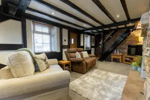 Image of Classic 2 Bed Cottage with Fire Place & Bath TV