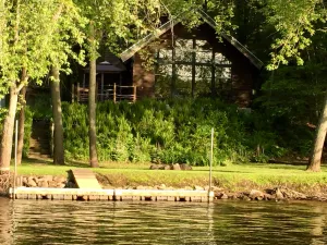 Image of Beautiful Cabin on Scenic WI River\/Lake Wisconsin. Close to WI Dells and Madison