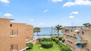 Image of Bella Vista Unit 3 19 Shoal Bay Road