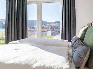 Image of Lovely ski in-ski out lodge with sauna