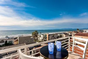 Image of Beautiful Views - Sand Section of Manhattan Beach 2 Bed/2 Bath