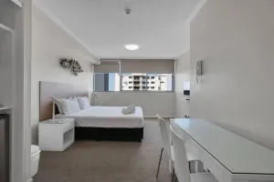 Image of Modern Dual Key Apt w Pool in the heart of Mackay