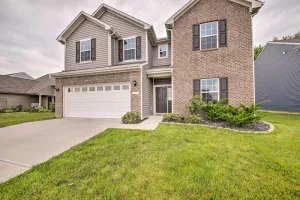 Image of Quiet Greenwood Home ~ 16 Mi to Indianapolis!