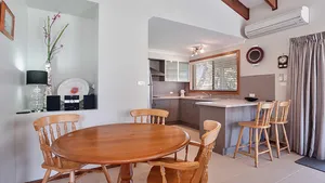 Image of Plattens 2 great duplex so close to the water