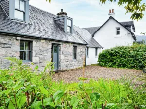 Image of 4 bedroom accommodation in Glencoe