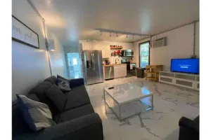 Image of King Size Bed Suit Apartment Quite Neighborhood