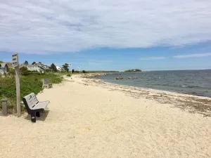 Image of 3 Bedroom Cottage just steps to Private Beach! Pet Friendly!