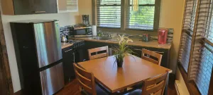 Image of 2-Bedroom apartment w\/Loft (D7), walk to Main St.