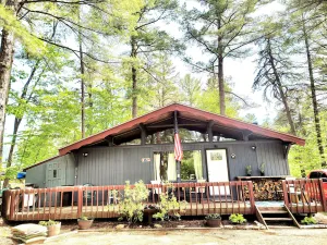 Image of All season vacation rental steps to Moores pond. Great for family  sun and fun