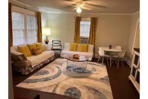 Image of Cozy & Peaceful Cottage near SGMC, VSU, Down town