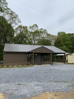Image of House near  Sardis Lake , golf course and Oxford, MS