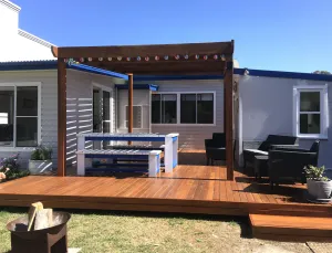 Image of SHELLHARBOUR BEACH COTTAGE - Stroll to Beach flags - Back gate straight to Beach, Front gate walk to new Marina