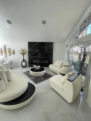 Image of Huge 4 Bedroom Luxury Villa With Pool and Jacuzzi