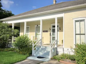 Image of Lovely Historic Home Downtown Columbus