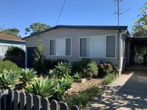 Image of The Beach House - close to everything!