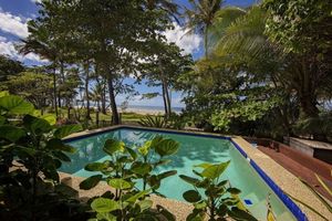 Image of Gecko's Cottage - Absolute Beachfront