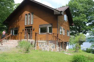 Image of Private Home, Stunning Hudson River Views- 30 min from Hunter Mountain