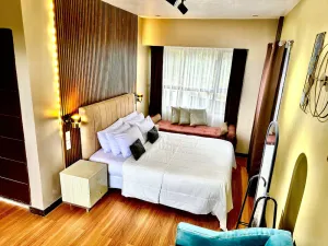 Image of Balkonahe in Batangas, Overlooking Taal Lake and Tagaytay