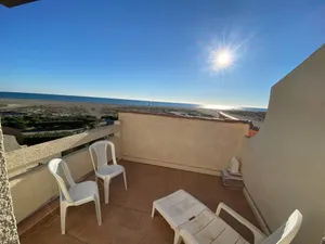 Image of Seafront T2 Villa with Private Parking