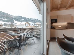 Image of Nice apartment for 4 people with WIFI, TV, balcony, pets allowed and parking