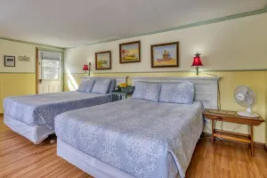 Image of 20 Stunning Acadia Lodge w\/AC Open Hearth Inn