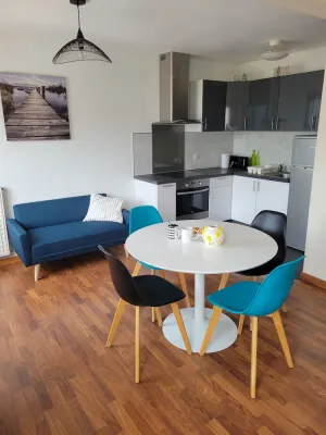 Image of Bel appart avec parking, proche centre et plages