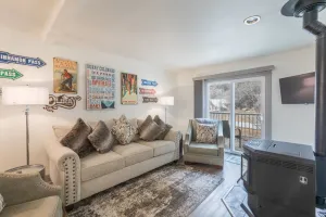Image of Beautifully Remodeled Townhome- Next to Ouray Hot Springs- Over Looking River