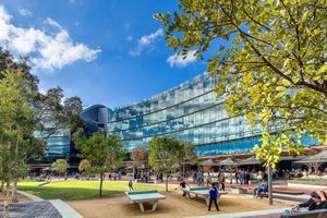 Image of Thriving city location, dining hub near CBD