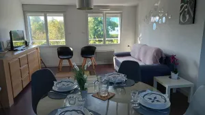 Image of Apartment with 2 bedrooms with their own shower room