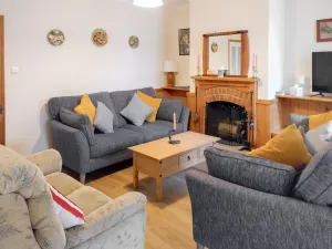 Image of 3 bedroom accommodation in Chickerell, near Weymouth