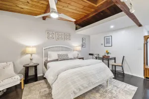 Image of 1-bedroom vacation studio just 15 minutes from San Francisco Bay
