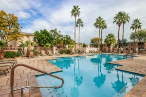 Image of Ground Floor.Heated Pool! Hot Tub! Gas grill! 3 miles to Cardinal stad! 2 Kings!