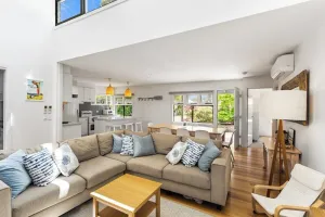 Image of 5BR Modern Beach House Oasis