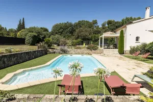 Image of Beautiful Contemporary Villa Heated Swimming Pool Air-conditioned Garden Quiet Close to everything
