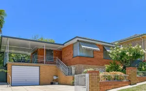 Image of The Family Retreat - Near Mt Panorama & Racecourse
