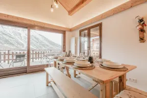 Image of Chalet Belvédère 12 personnes, 5 bedrooms