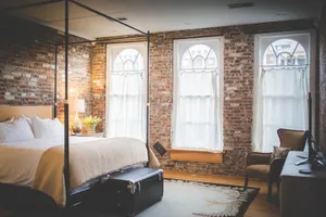 Image of Luxurious Two Bedroom Loft Apartment in the Heart of Downtown Danville KY!