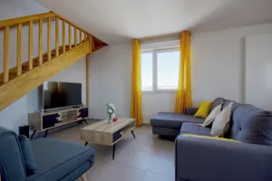Image of T3 Duplex avec parking et balcon à Euromed