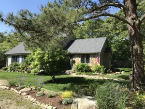 Image of Sea salt cottage on the West Island