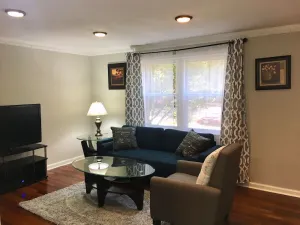 Image of 4-bedroom vacation home just 9 minutes drive to Tysons Corner Center