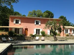 Image of Villa In Roussillon-Gargas. Perfect For Those Looking For Rest And Relaxation