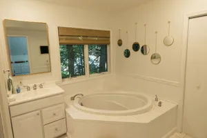 Image of Catskills Lakefront Escape with Hot Tub