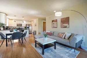 Image of Stylish North Seattle Townhouse- Dual Master Suites