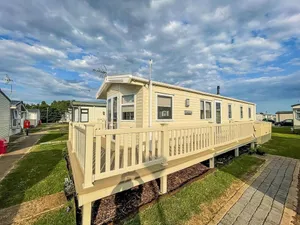 Image of Caravan With Decking And Wi-Fi At Seawick Holiday Park In Essex Ref 27231Sw
