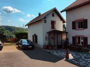 Image of Rustic cottage in Laveline-du-Houx, near forest