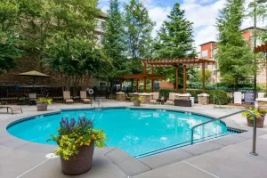 Image of Perfect Location for Your Next Getaway! Convenient Suite w\/ FREE Breakfast, Pool