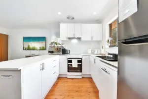 Image of Dennis Beach - 4 Bedroom Home