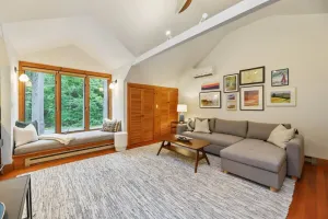 Image of Renovated Private Guest House by Evergreen Home